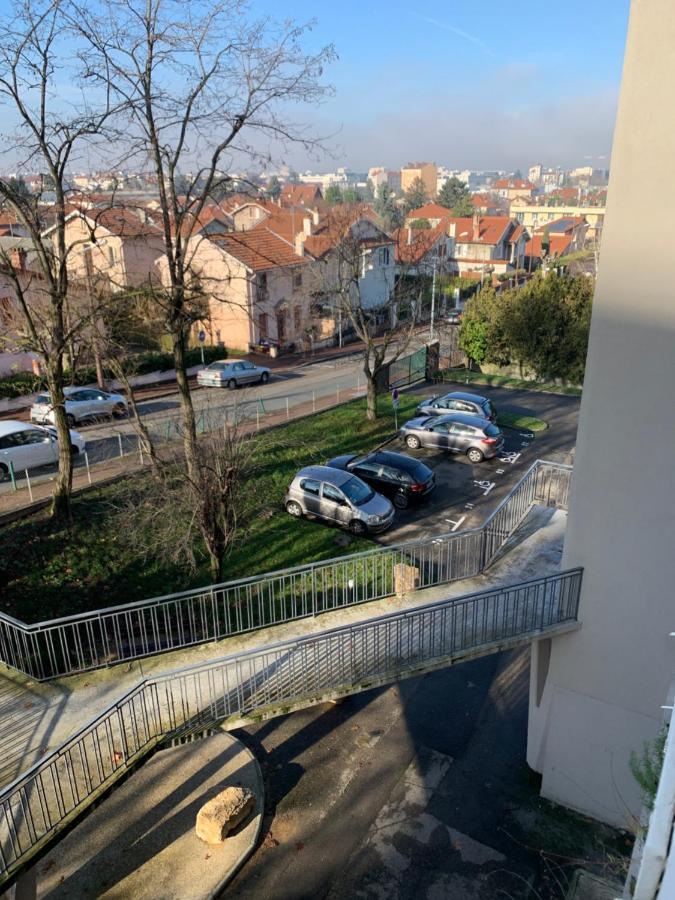 Green Hopitaux Bron Eksteriør bilde